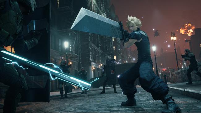 Regardless of which weapon is equipped, each character's core skill set stays largely the same.